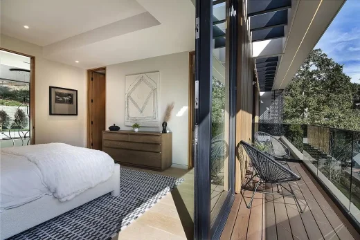 Hutton Drive 2641 Beverly Hills California